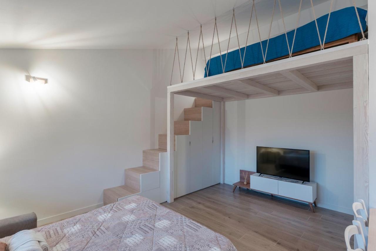 Casa Lugana 19 - Monolocale Con Piscina Direttamente A Lago Sirmione Kültér fotó